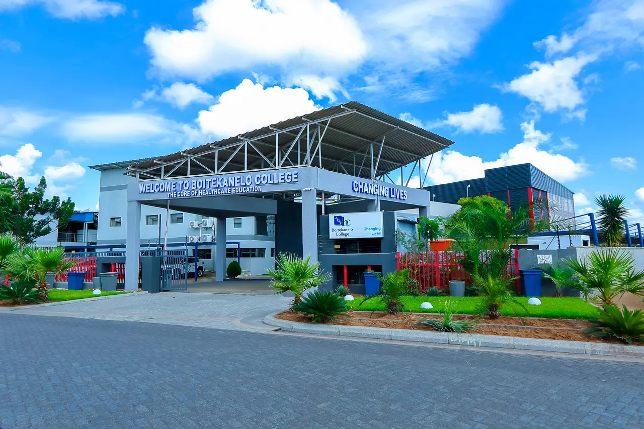 Boitekanelo College campus life